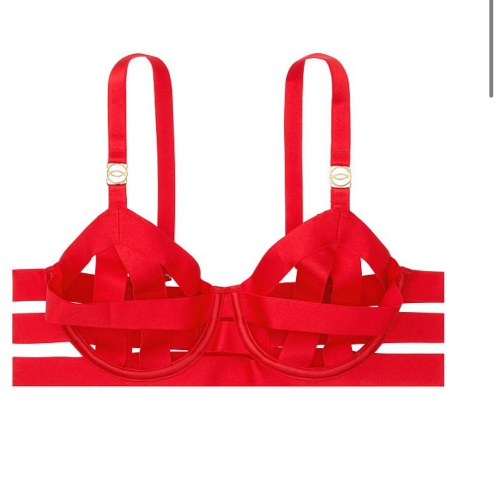 Victoria's Secret RED VERY SEXY
Strappy Open Cup Demi Bra NWT 38 DD